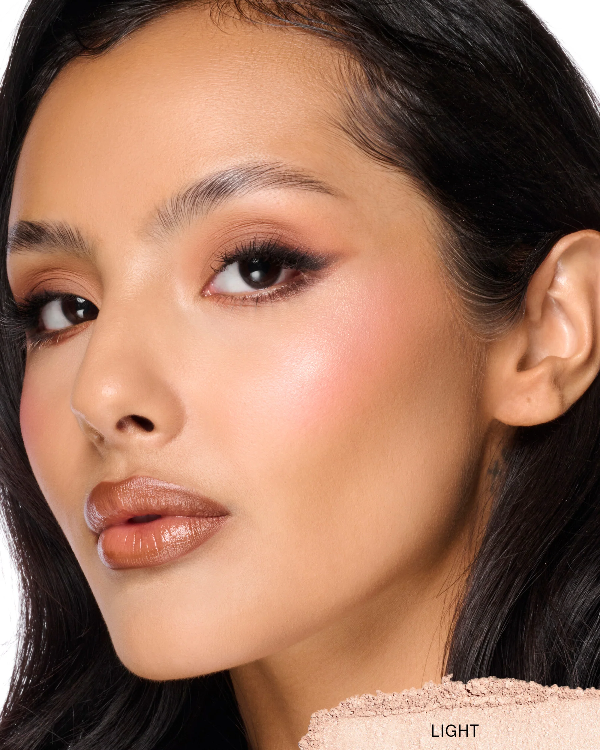 Bouclé Silk Airbrushed Talc-Free Finishing Powder - Image 13